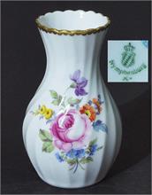 Vase NYMPHENBURG. 