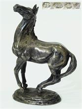 Skulptur "Sich aufbäumendes Pferd". 
