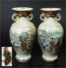 Paar asiatische Vasen. 