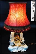 Figürliche Lampe "Buddha".