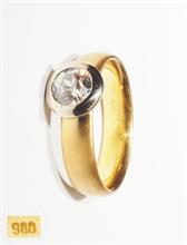 Ring mit Altschliffdiamant von ca. 0,93 ct. K-L/p1.
