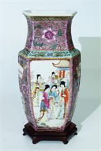 Vase Ching Dynasty.   19. Jahrhundert.