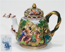 Allegorische Teekanne, Sitzendorfer Pozellanmanufaktur.