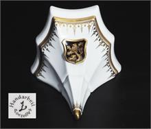 Wandkonsole/Sockel. "Wappen Pfalz".
