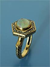 Opal Ring. 9 ct.  Gelbgold. 