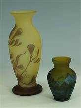 2 Vasen  im Gallé Stil. 