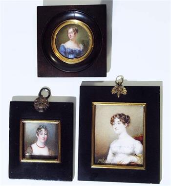 Drei höfische Damenporträts.