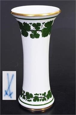 Stangen-Vase. MEISSEN nach 1954, 1. Wahl.