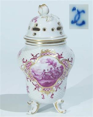 Potpourri-Vase. DRESSEL, KISTER, Passau.