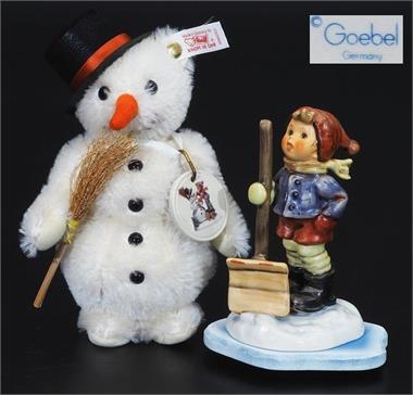 Hummel-Figurengruppe, Fa. Geobel,  "Hoffentlich schneit es bald wieder"  mit Steiff-Teddybär.