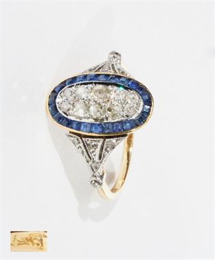 Art Déco  Ring mit Saphiren und Diamanten.